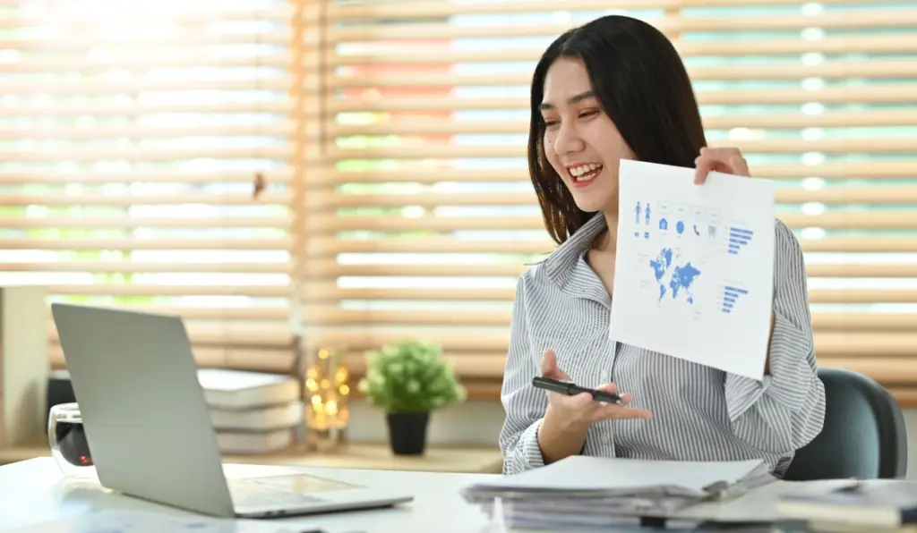 laporan-keuangan-saham (1)